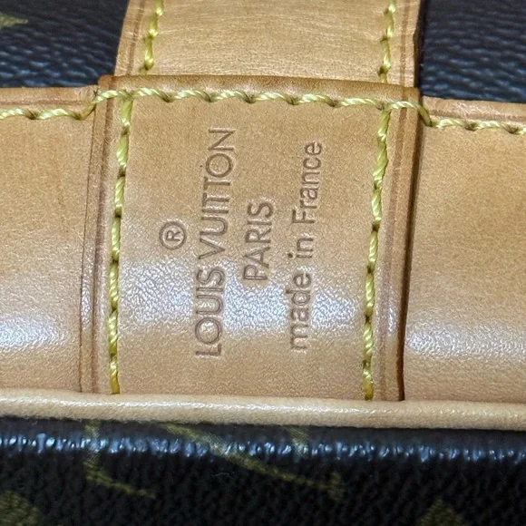 Louis Vuitton Monogram Cruiser 40 Duffel Bag - Picture 15 of 16